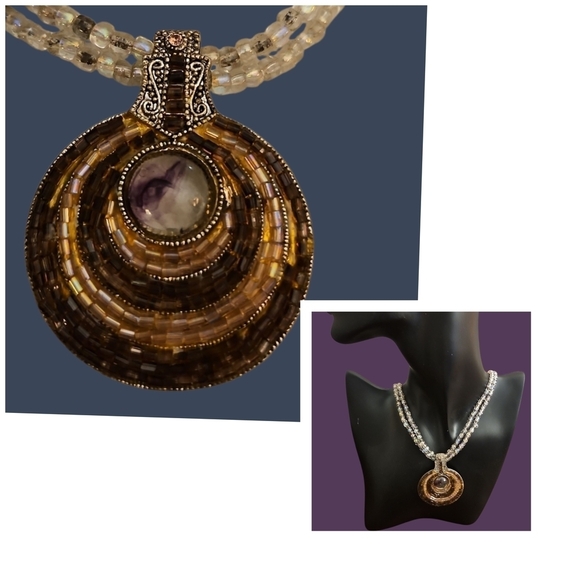 Best Jewelry - Vtg BEST 1980s Glass Beaded Round Pendant Witchy Necklace